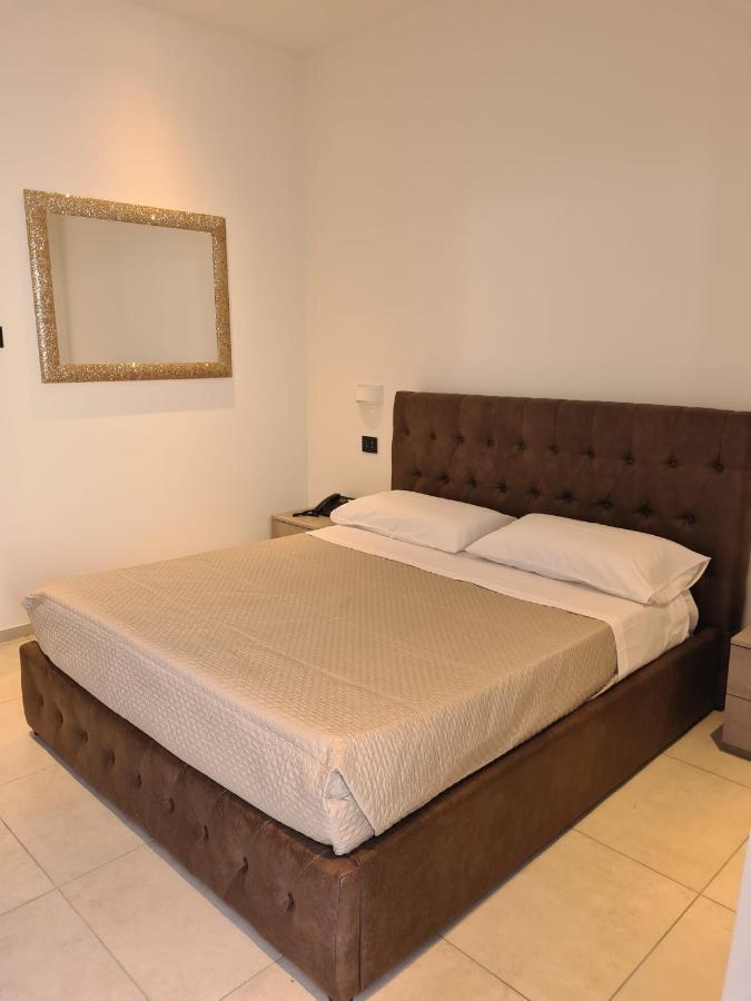 Cingia De' Botti Motel Circuit Drive المظهر الخارجي الصورة